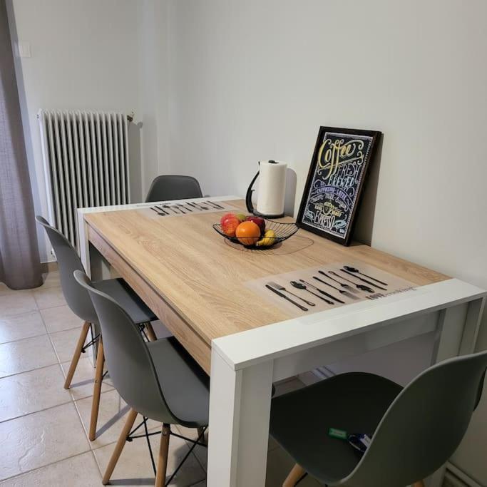 Great Apartment In Veria 외부 사진